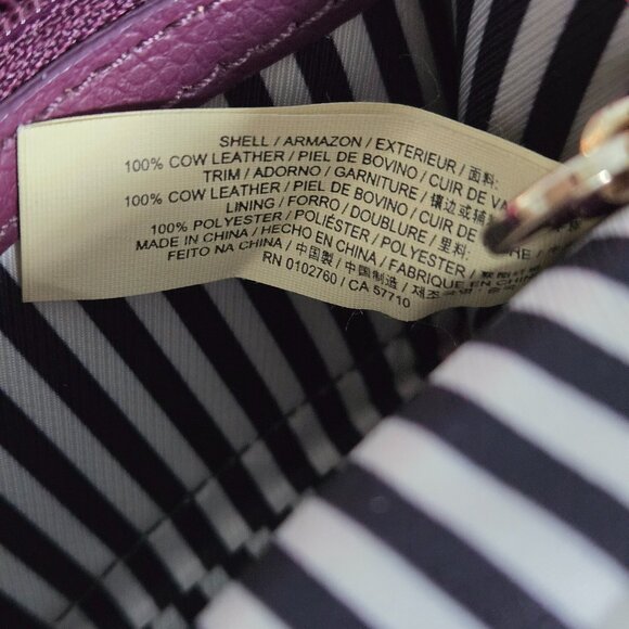 Kate spade scalloped keychain wallet/ card case - Picture 10 of 16